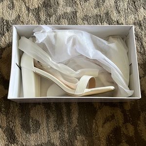 Laces, Women's Heels